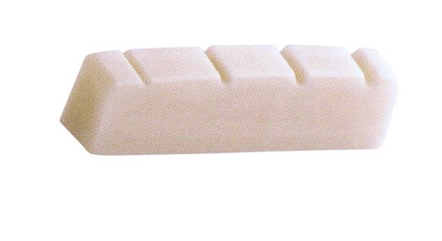 BONE NUT 4ST BASS SLOTTED