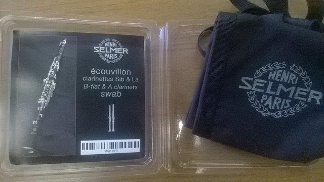 CLARINET PULL THROUGH SWAB BLACK